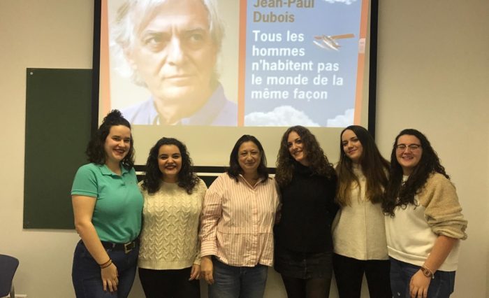 Estudiantes  del Campus de Soria y la profesora Lourdes Terrón